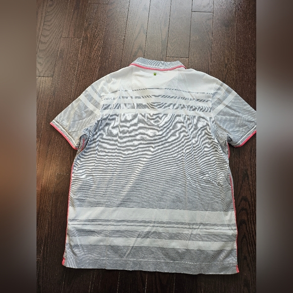 Men's Hugo Boss Top short-sleeved - Picture 5 of 6